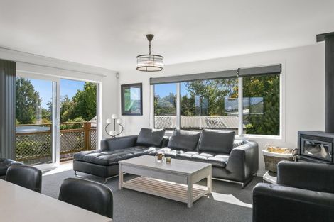 Photo of property in 10 Kensington Place, Richmond Heights, Taupo, 3330