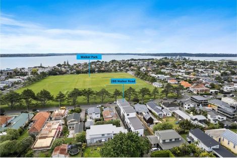 Photo of property in 28b Walker Road, Point Chevalier, Auckland, 1022
