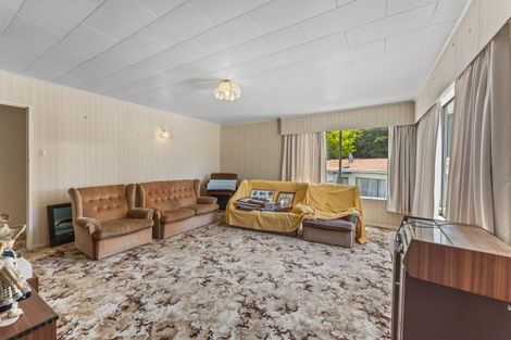 Photo of property in 7 Harlow Grove, Wainuiomata, Lower Hutt, 5014