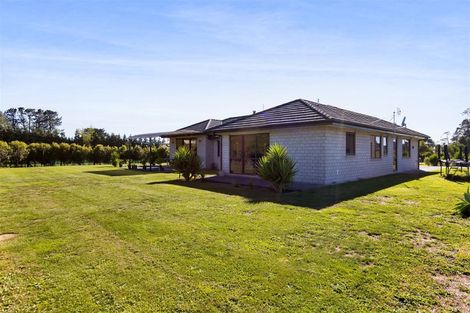 Photo of property in 1108e Egmont Road, Egmont Village, New Plymouth, 4372