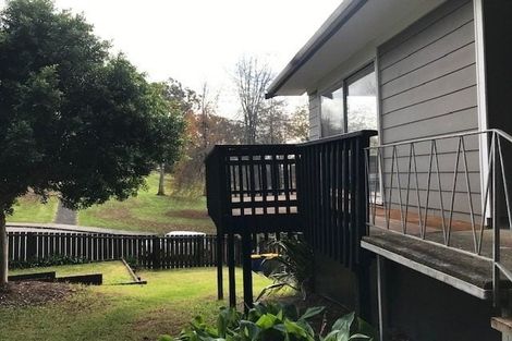 Photo of property in 20 Zingaro Place, Massey, Auckland, 0614