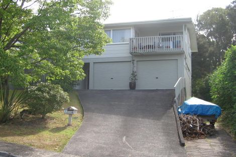 Photo of property in 4 Odette Road, Totara Vale, Auckland, 0629