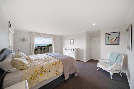 Photo of property in 19 Evelyn Road, Cockle Bay, Auckland, 2014