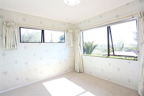 Photo of property in 2/17 Fieldstone Court, Northpark, Auckland, 2013