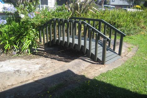 Photo of property in 23 Sandgate Avenue, Botany Downs, Auckland, 2010