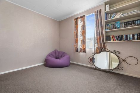 Photo of property in 6 Wairoa Place, Tokoroa, 3420