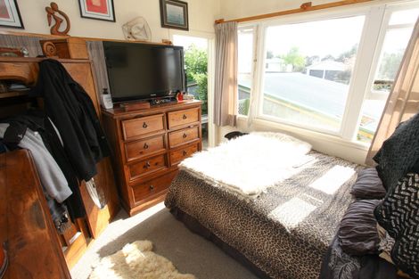 Photo of property in 2 Pokohui Avenue, Raglan, 3225