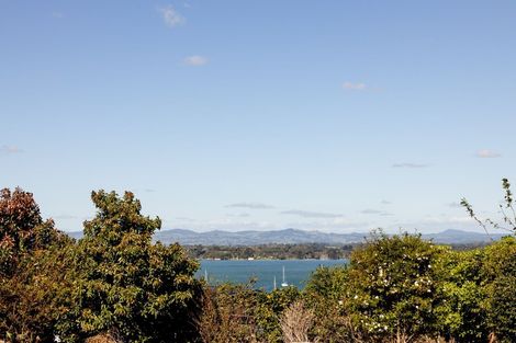 Photo of property in 37 Coppelia Avenue, Omokoroa, 3114