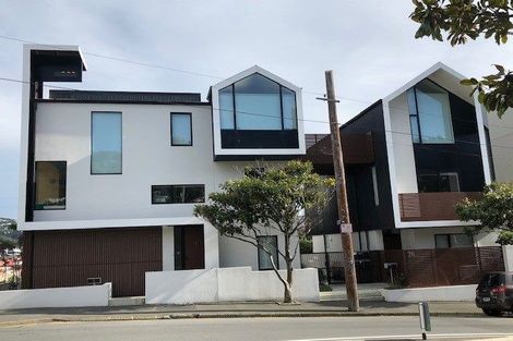 Photo of property in 76 Brougham Street, Mount Victoria, Wellington, 6011