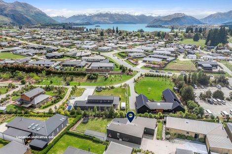 Photo of property in 26 Stackbrae Avenue, Wanaka, 9305