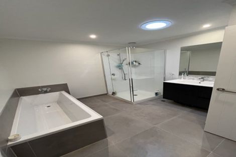 Photo of property in 157 Glenvar Ridge Road, Long Bay, Auckland, 0630