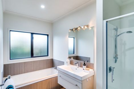 Photo of property in 9 Taieri Place, Poraiti, Napier, 4112