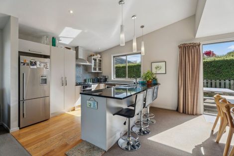 Photo of property in 12 Paradise Place, Lake Hawea, Wanaka, 9382