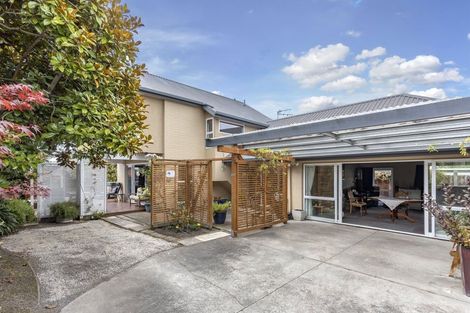 Photo of property in 1/122 Harewood Road, Papanui, Christchurch, 8053