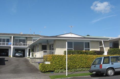 Photo of property in 1/9 Hine Street, New Plymouth, 4310