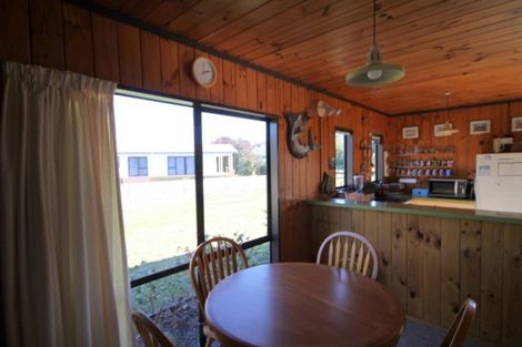 Photo of property in 12 Pitkethley Circle, Pauanui, Hikuai, 3579