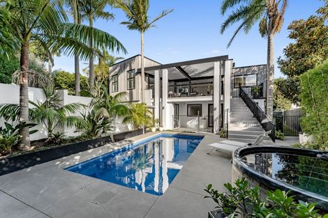 Photo of property in 142 Upland Road, Remuera, Auckland, 1050