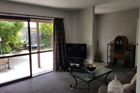 Photo of property in 4 Mallett Place, Halswell, Christchurch, 8025