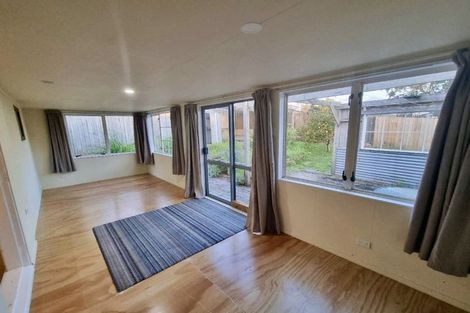 Photo of property in 4 Brian Crescent, Stanmore Bay, Whangaparaoa, 0932