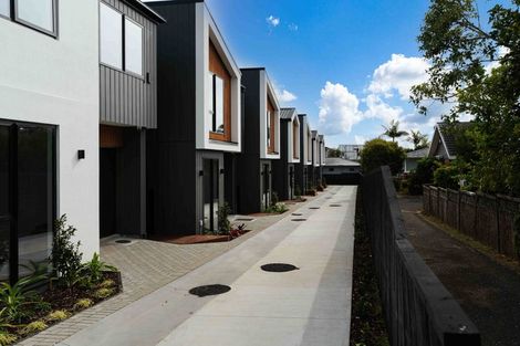 Photo of property in 4/7 Alma Road, Milford, Auckland, 0620