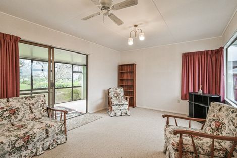 Photo of property in 2/36 Bristol Crescent, Flaxmere, Hastings, 4120