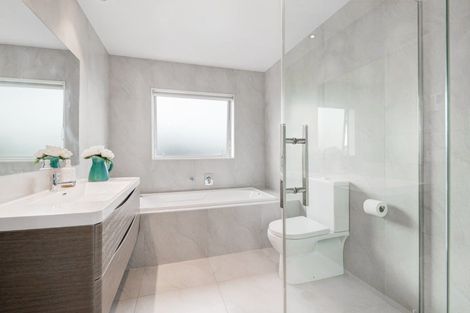 Photo of property in 9 Harvest Avenue, Orewa, 0931