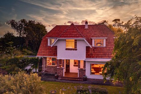 Photo of property in 84 Parkes Avenue, Saint Johns Hill, Whanganui, 4501