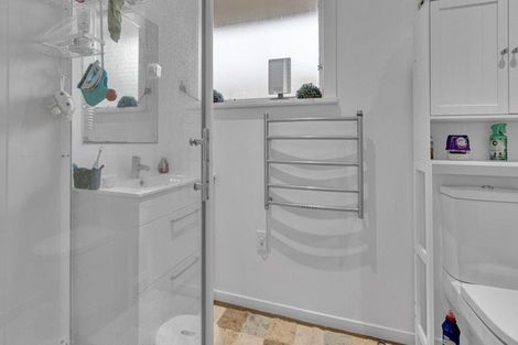 Photo of property in 51 Lochee Road, Upper Riccarton, Christchurch, 8041