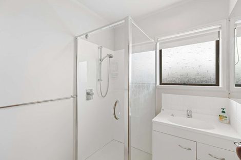 Photo of property in 178b Centreway Road, Orewa, 0931