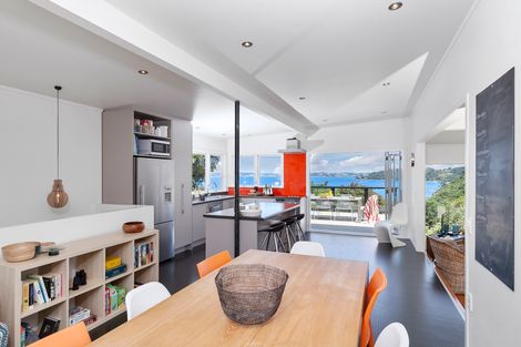 Photo of property in 24 Barrier View Road, Leigh, 0985