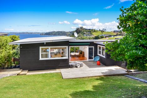 Photo of property in 24 Barrier View Road, Leigh, 0985