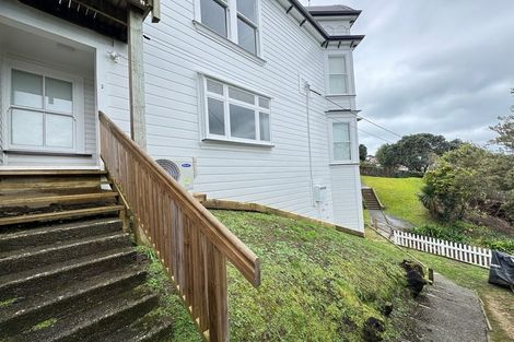 Photo of property in 2 Konini Road, Hataitai, Wellington, 6021