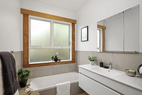 Photo of property in 37 Newton Street, Fitzroy, New Plymouth, 4312