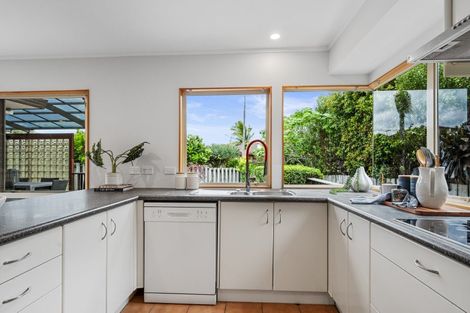 Photo of property in 16 Williams Road, Hobsonville, Auckland, 0618