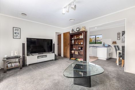 Photo of property in 37a Nimmo Avenue West, Waikanae, 5036