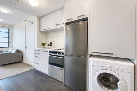 Photo of property in 101/3 Roxburgh Street, Mount Victoria, Wellington, 6011