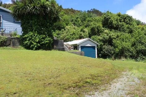 Photo of property in 9 Ross Street, Dunollie, Runanga, 7803
