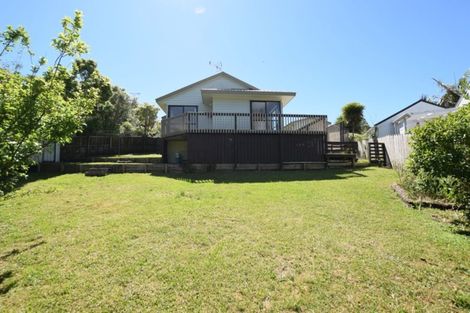 Photo of property in 3 Chardon Place, Henderson, Auckland, 0612