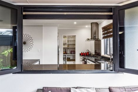 Photo of property in 33 Glenpark Crescent, Bethlehem, Tauranga, 3110