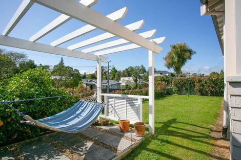 Photo of property in 2 Cook Street, Leamington, Cambridge, 3432