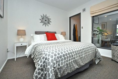 Photo of property in 7/2 Atarangi Road, Greenlane, Auckland, 1051