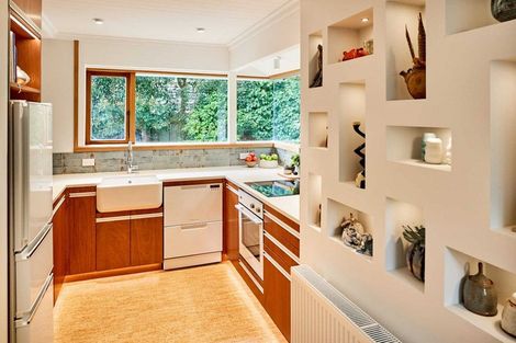 Photo of property in 339 Muritai Road, Eastbourne, Lower Hutt, 5013