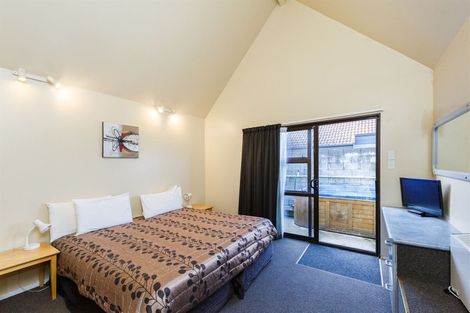 Photo of property in 665 Pioneer Highway, Highbury, Palmerston North, 4412