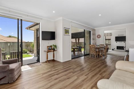 Photo of property in 6 Damien Place, Ohauiti, Tauranga, 3112