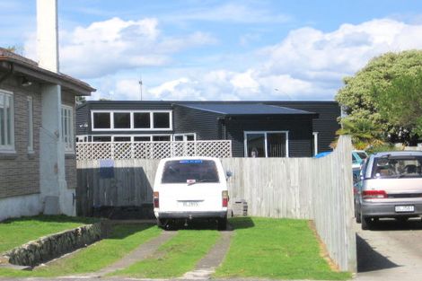 Photo of property in 6b Tay Street, Mount Maunganui, 3116
