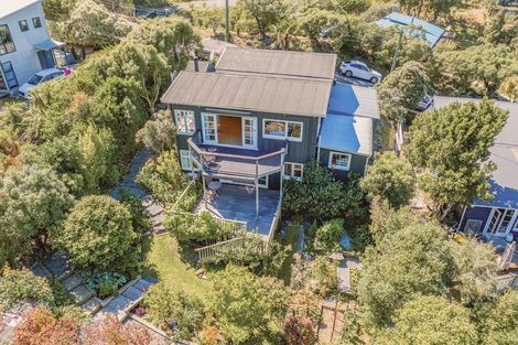 Photo of property in 17 Brenchley Road, Lyttelton, 8082