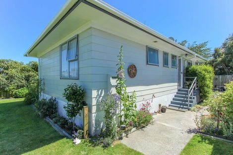 Photo of property in 21a Pohutukawa Drive, Owhata, Rotorua, 3010