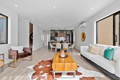 Photo of property in 41 Sunnyheights Road, Orewa, 0931