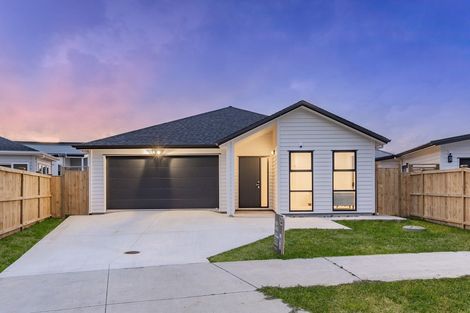 Photo of property in 3 Zadar Street, Kumeu, 0810