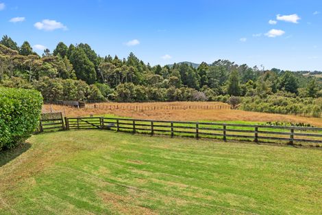 Photo of property in 181 Govan Wilson Road, Whangaripo, Warkworth, 0985